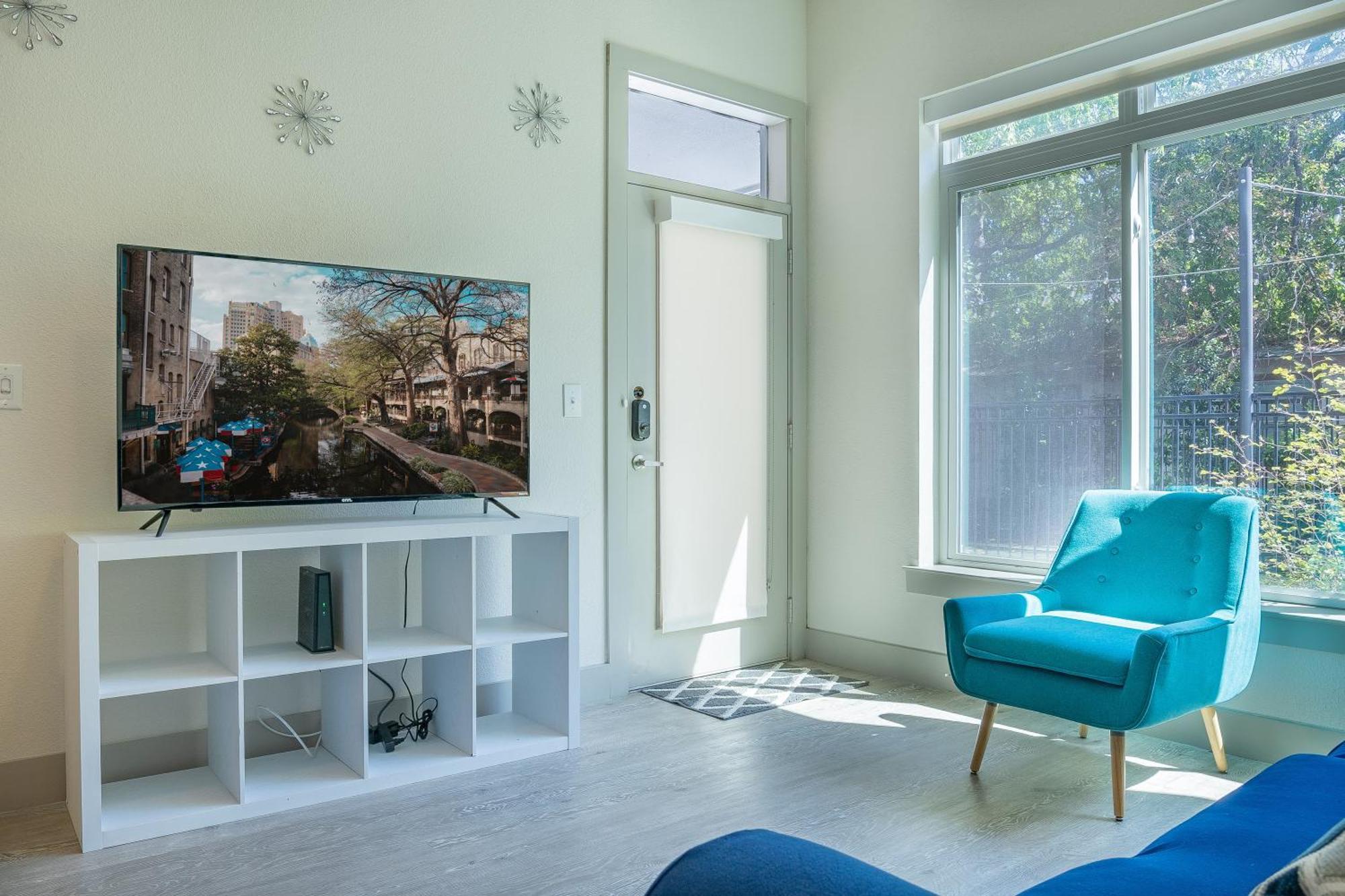 Beautiful Riverwalk Apt With Full Amenities, King Bed & Free Parking San Antonio Eksteriør billede