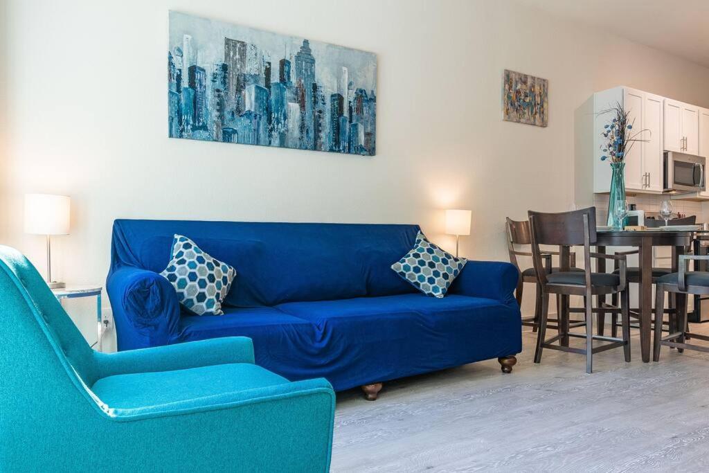 Beautiful Riverwalk Apt With Full Amenities, King Bed & Free Parking San Antonio Eksteriør billede
